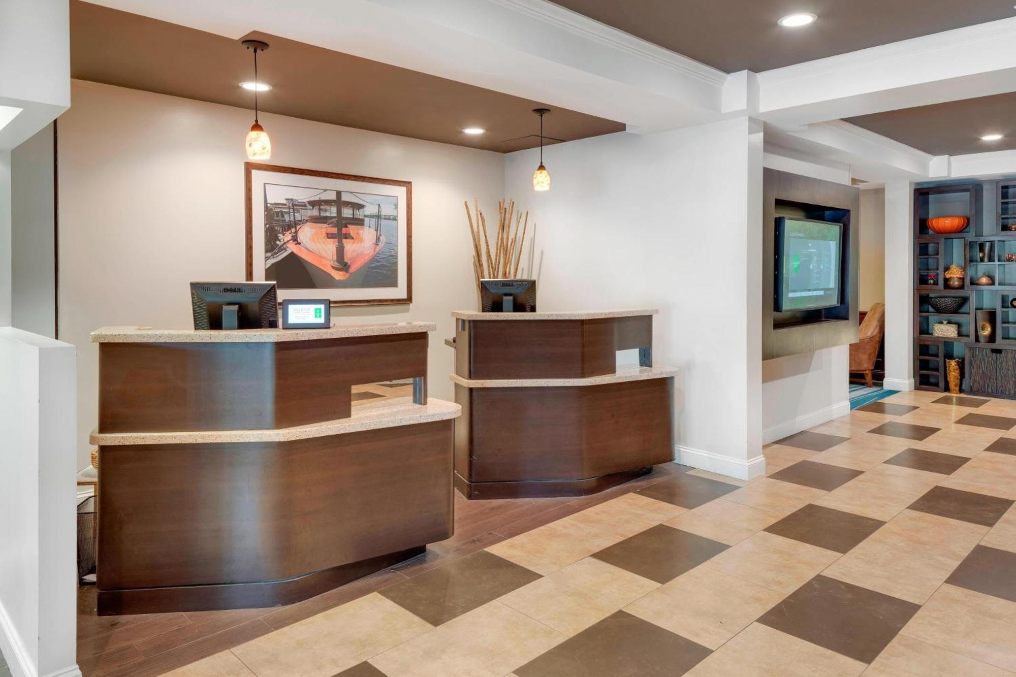Hotel Courtyard By Marriott Portsmouth Exterior foto