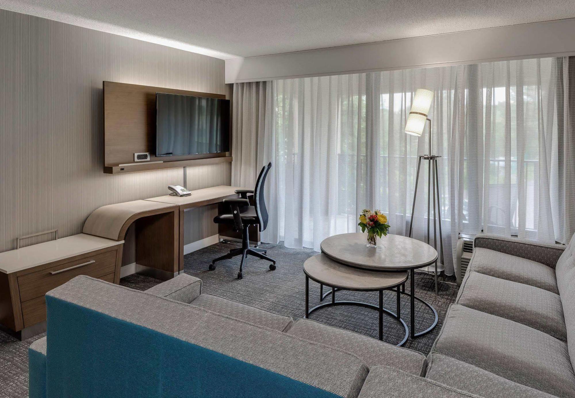 Hotel Courtyard By Marriott Portsmouth Exterior foto